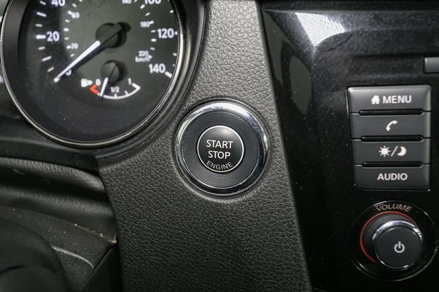 Used 2020 Nissan Rogue SV AWD/4WD image 26