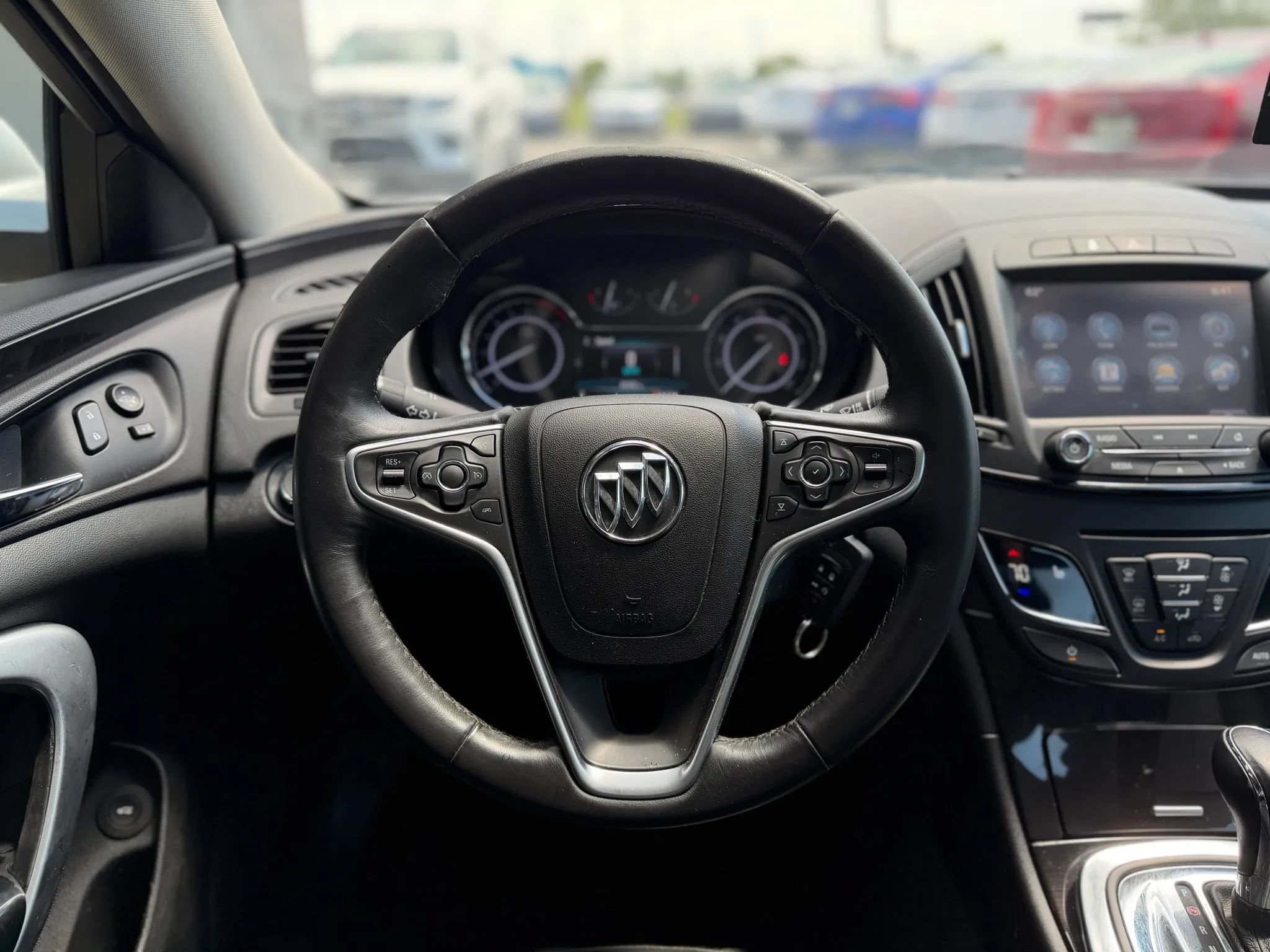 Used 2016 Buick Regal AWD image 11