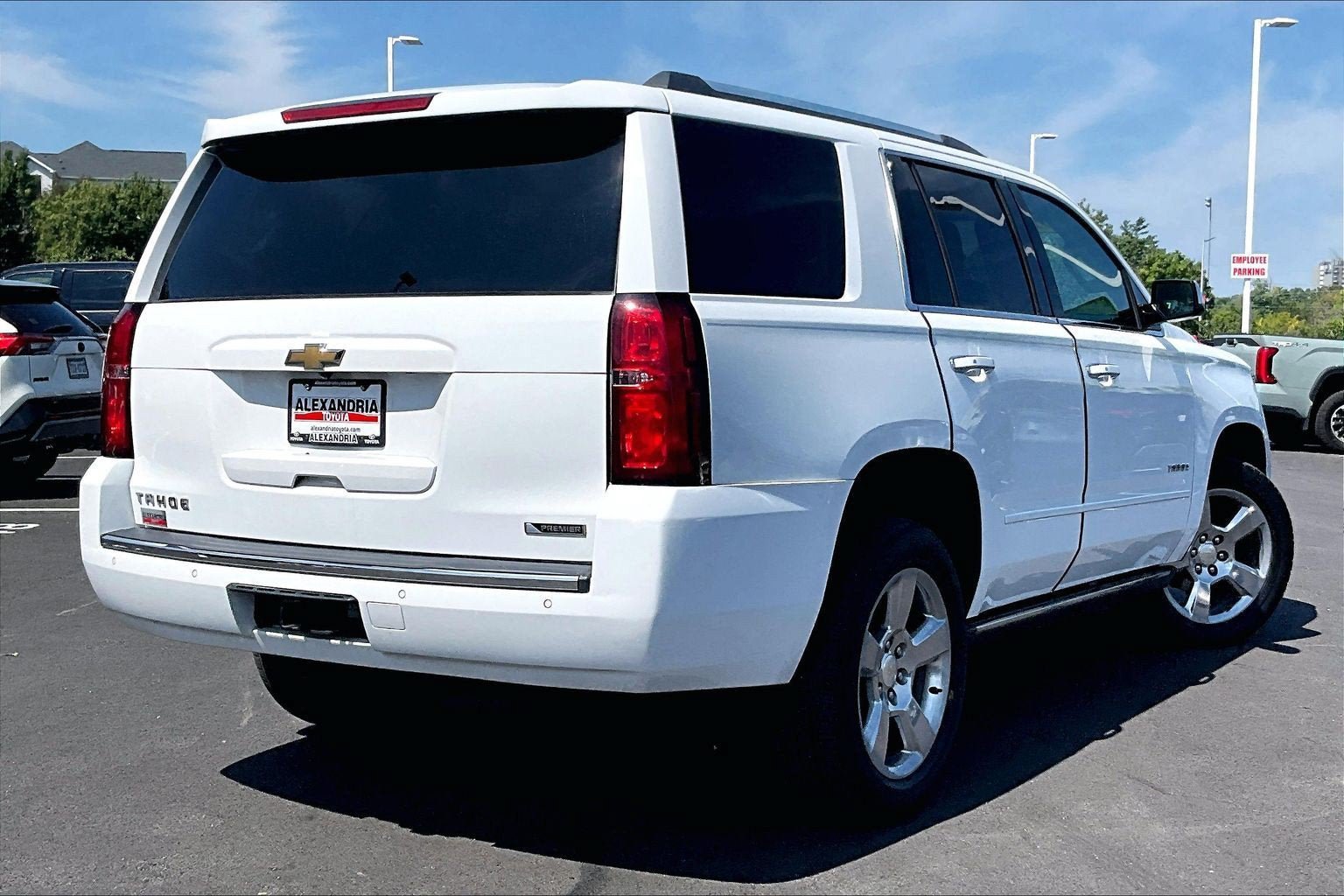 Used 2017 Chevrolet Tahoe Premier AWD/4WD image 12
