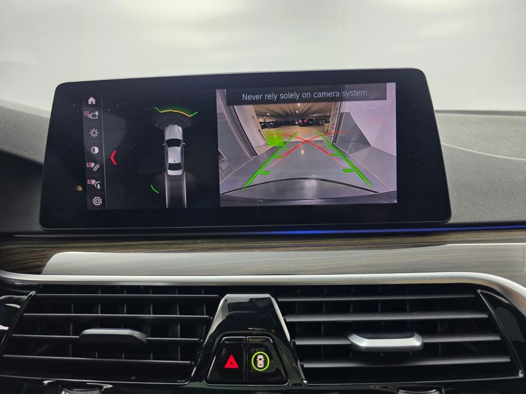 Used 2019 BMW 530i w/ Convenience Package RWD image 22