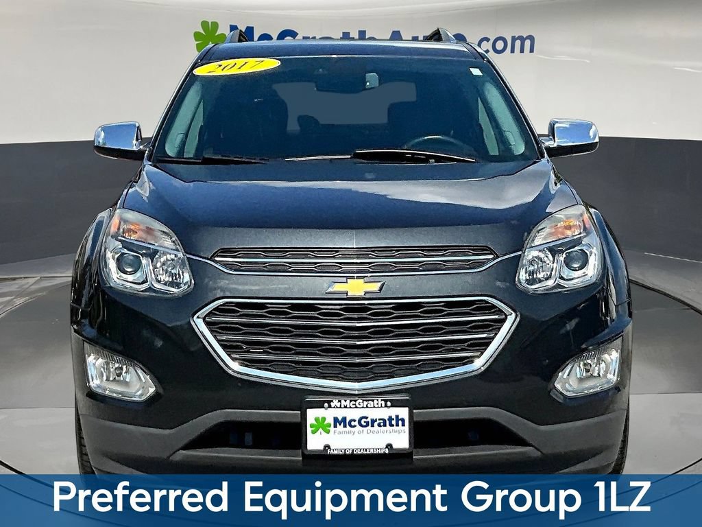 Used 2017 Chevrolet Equinox Premier w/ Enhanced Convenience Package FWD image 2