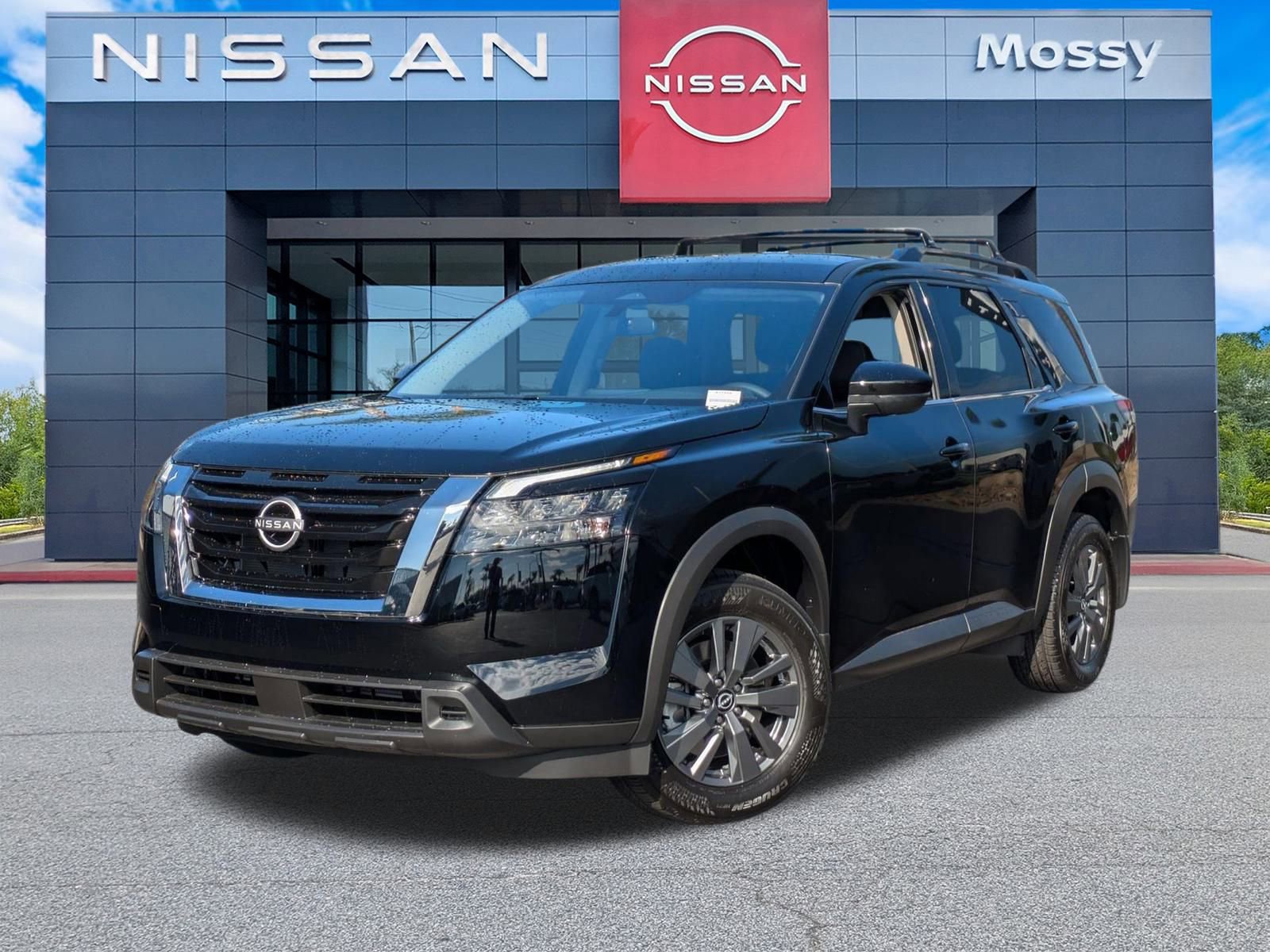 New 2025 Nissan Pathfinder SV