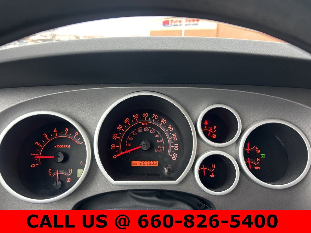 Used 2012 Toyota Tundra Grade image 16