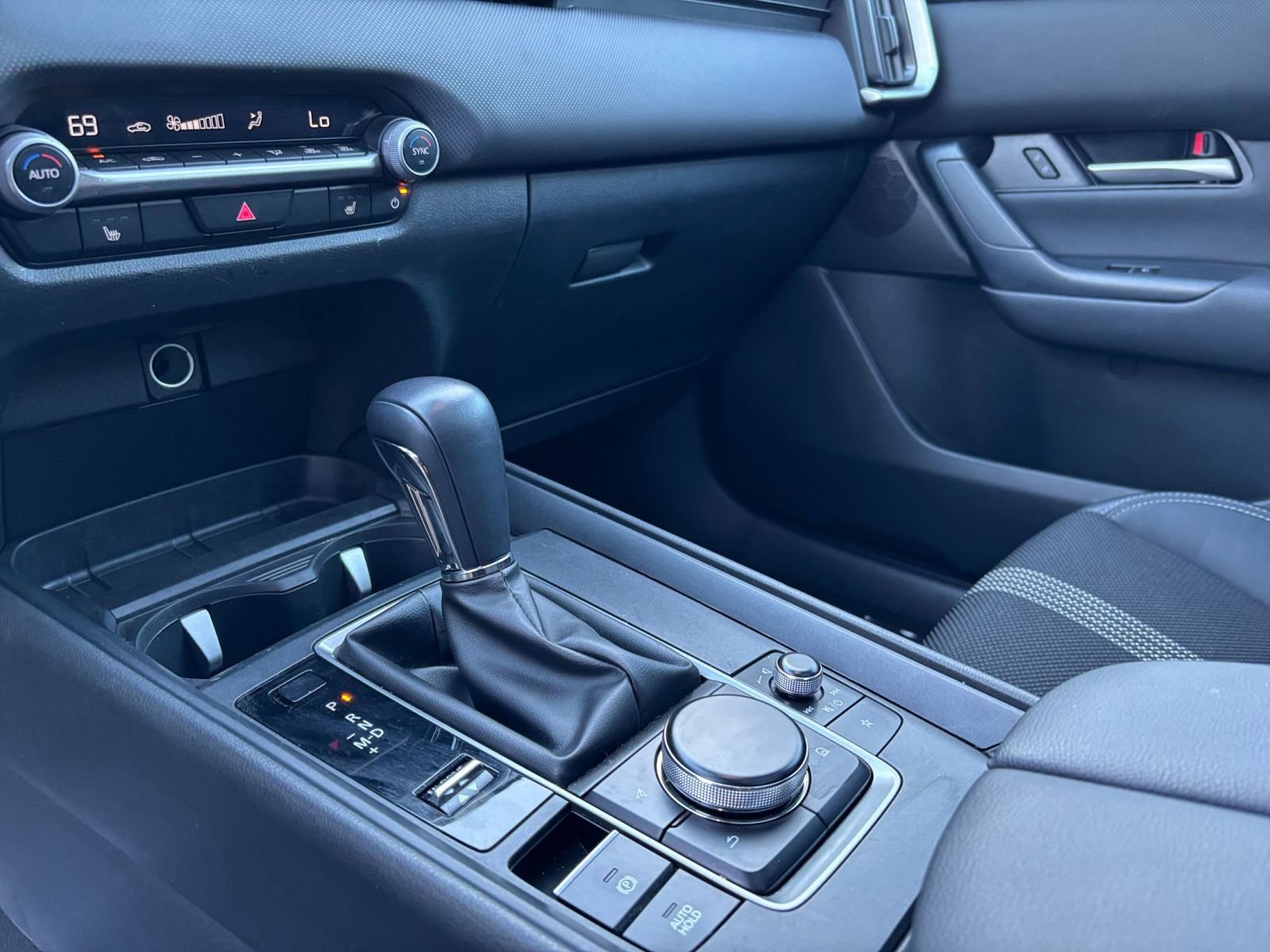 Used 2025 MAZDA CX-50 AWD 2.5 S w/ Premium Package image 43