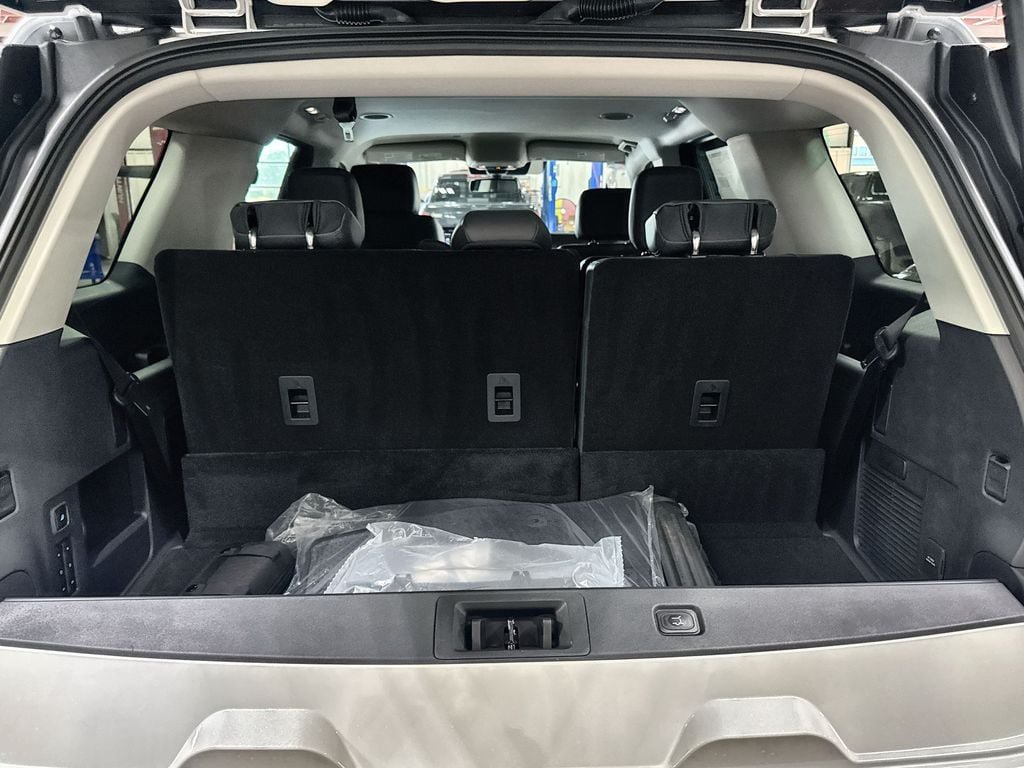 New 2027 Ford Expedition Active AWD/4WD image 29