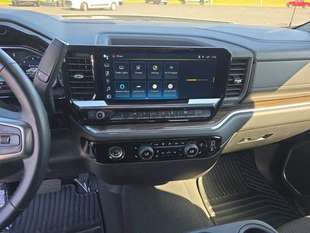 Used 2023 Chevrolet Silverado 1500 LT AWD/4WD image 16