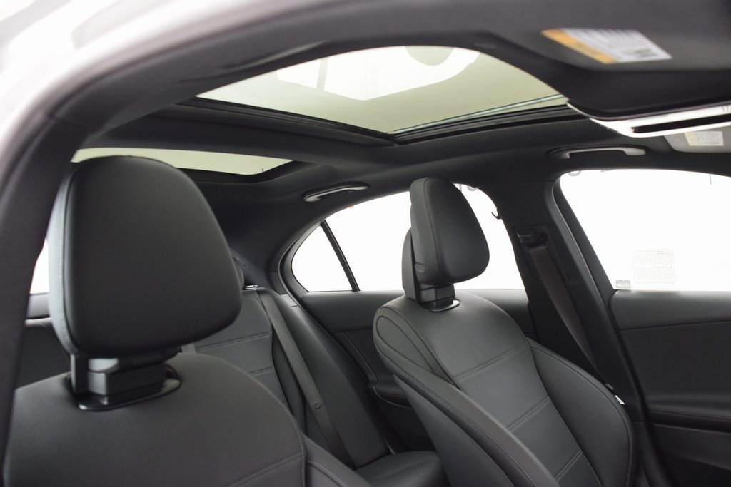 Certified 2025 Mercedes-Benz C 300 Sedan image 17