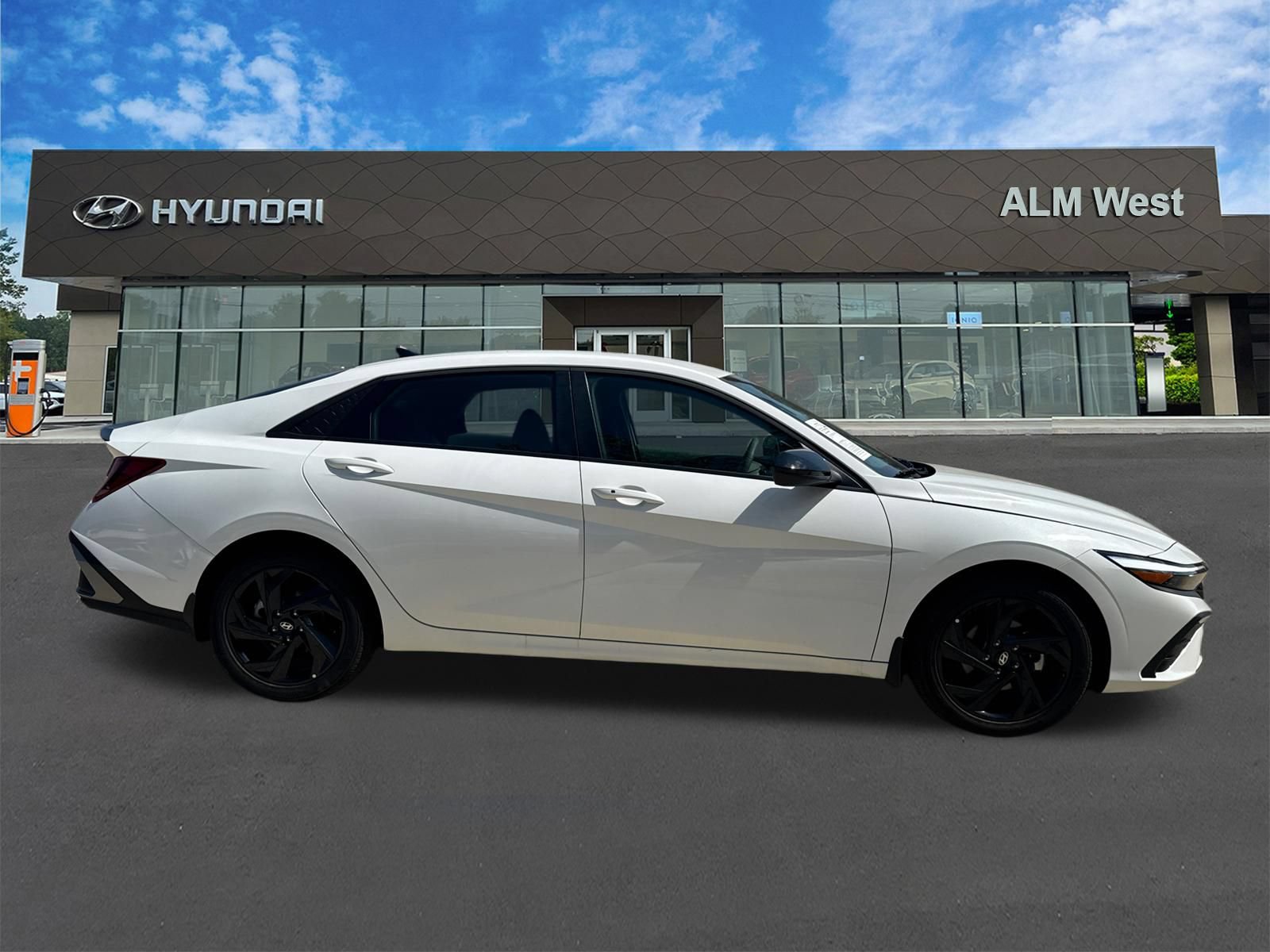 Certified 2026 Hyundai Elantra Sport FWD image 4