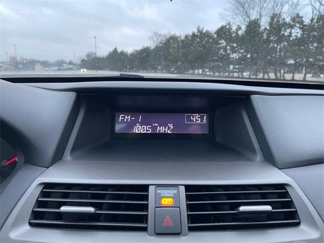 Used 2011 Honda Accord LX-P image 27