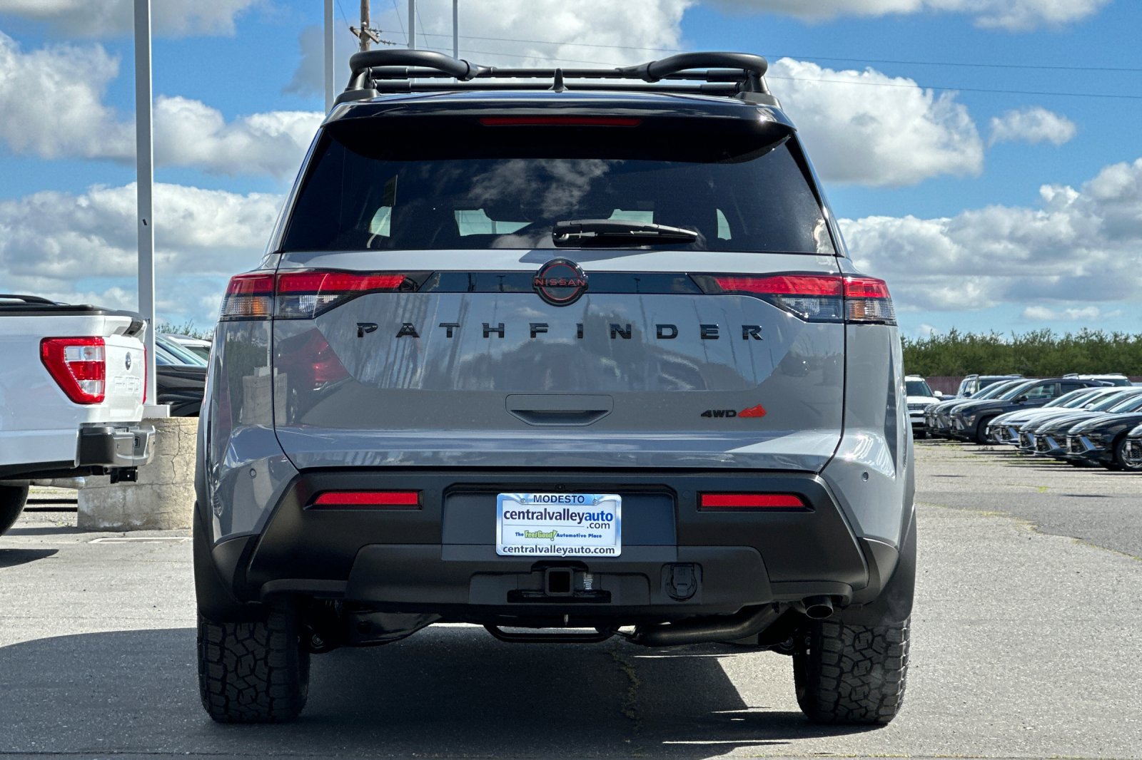 New 2026 Nissan Pathfinder Rock Creek w/ Rock Creek Premium Package image 5