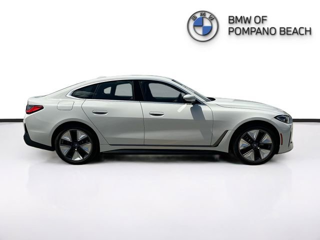 Used 2023 BMW i4 eDrive35 w/ Premium Package image 8