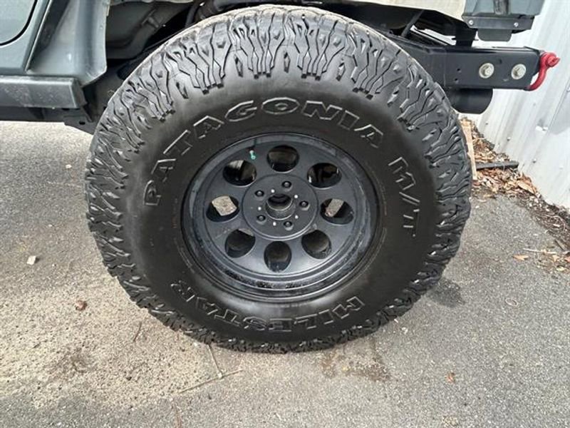 Used 2014 Jeep Wrangler Unlimited Sport w/ Quick Order Package 24S image 18