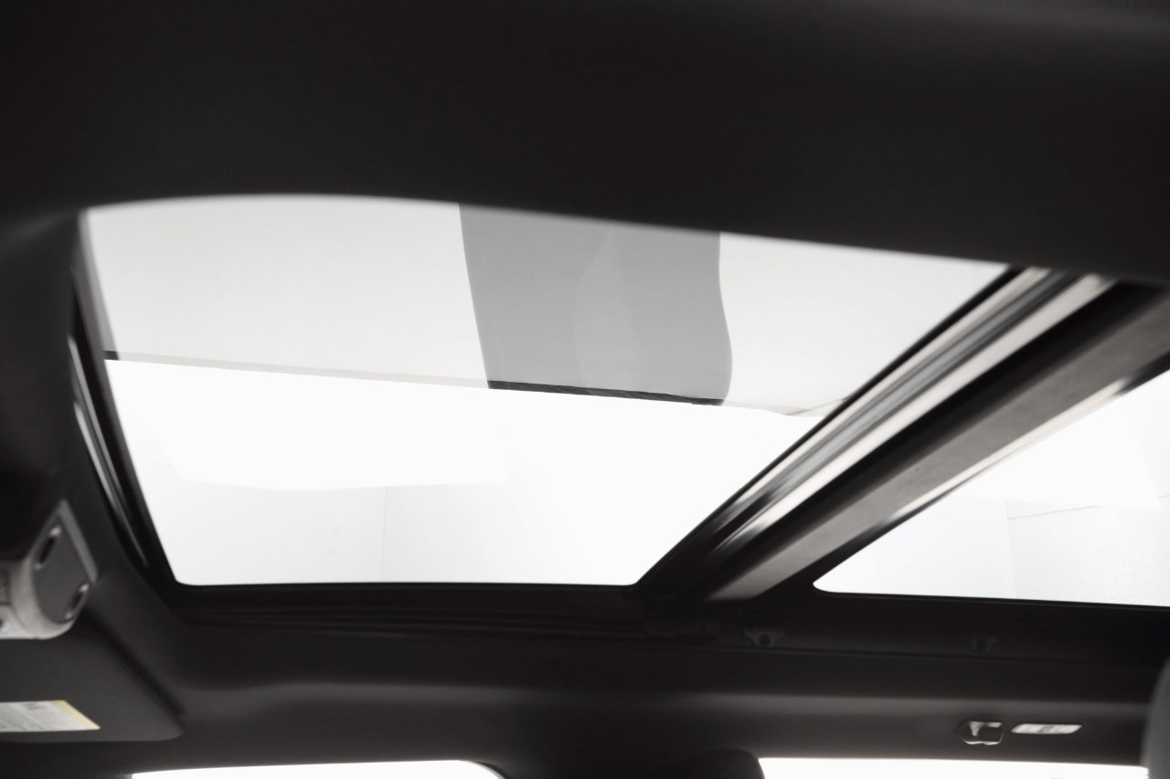 Used 2016 Ford F150 Lariat w/ Equipment Group 502A Luxury image 32