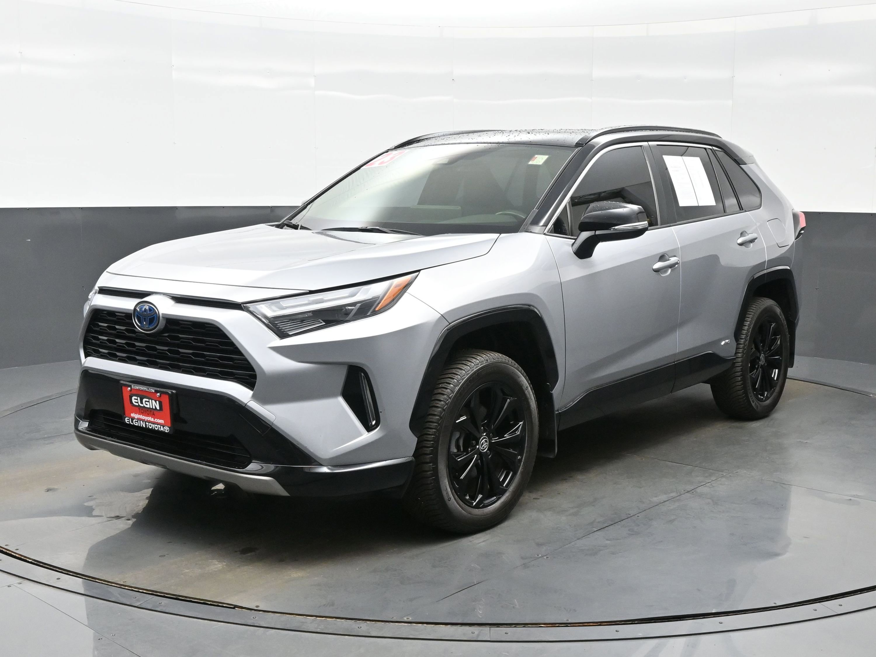 Used 2023 Toyota RAV4 XSE w/ XSE Grade Weather Package image 2