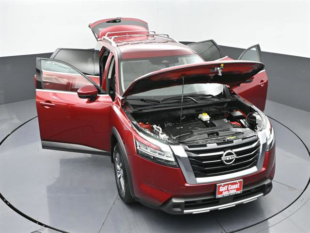 Used 2023 Nissan Pathfinder SL image 50