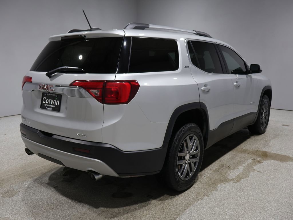 Used 2019 GMC Acadia SLT image 2