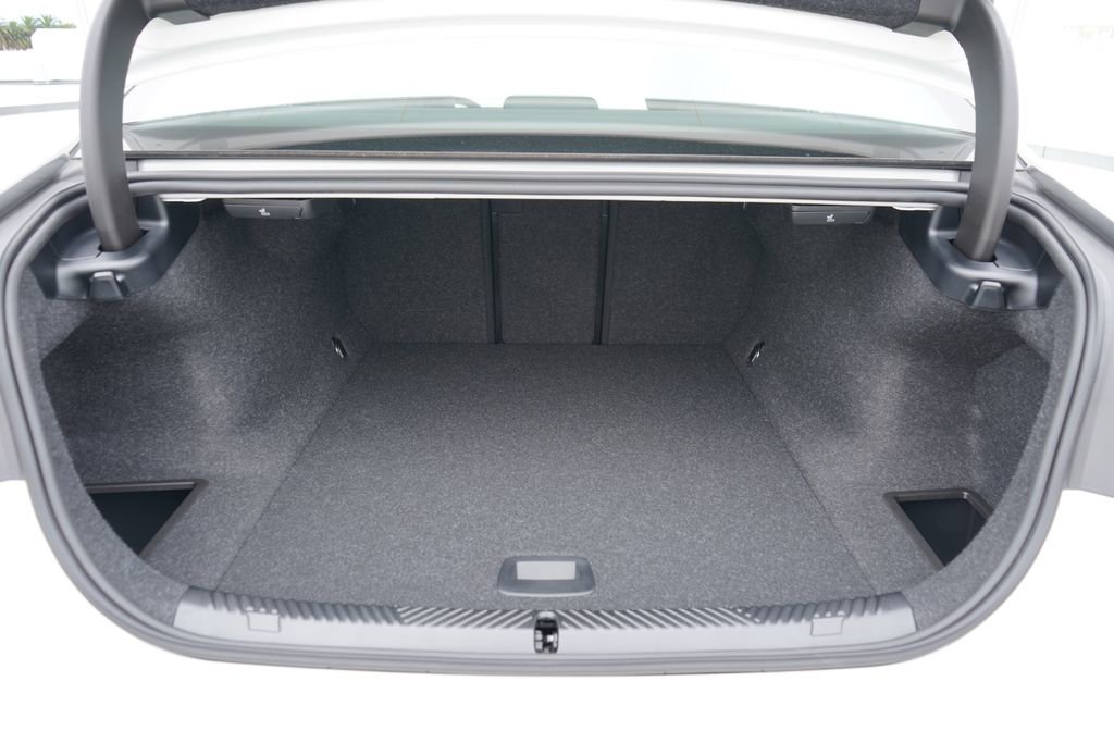 Used 2026 BMW i5 eDrive40 image 20