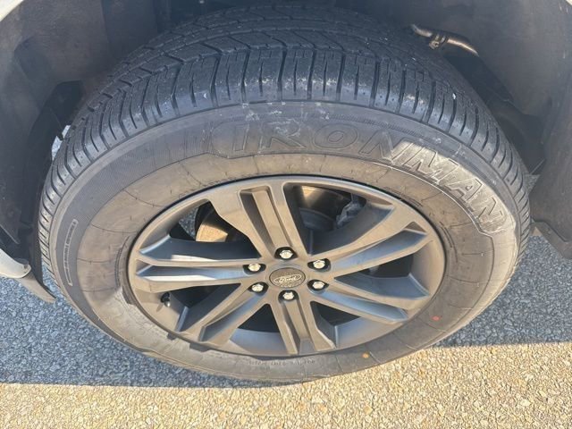 Used 2023 Ford F150 Lariat w/ Equipment Group 502A High AWD/4WD image 9