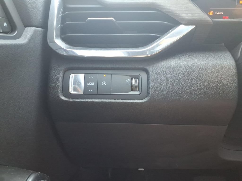 Used 2024 GMC Acadia Denali FWD image 16