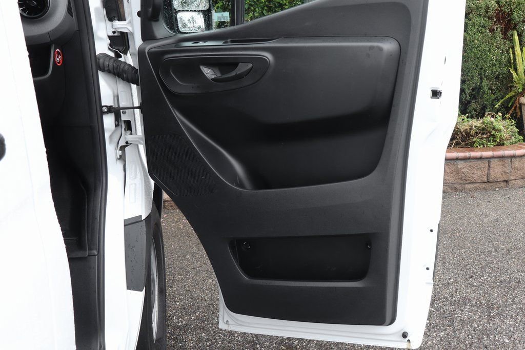 Used 2021 Mercedes-Benz Sprinter 2500 image 34