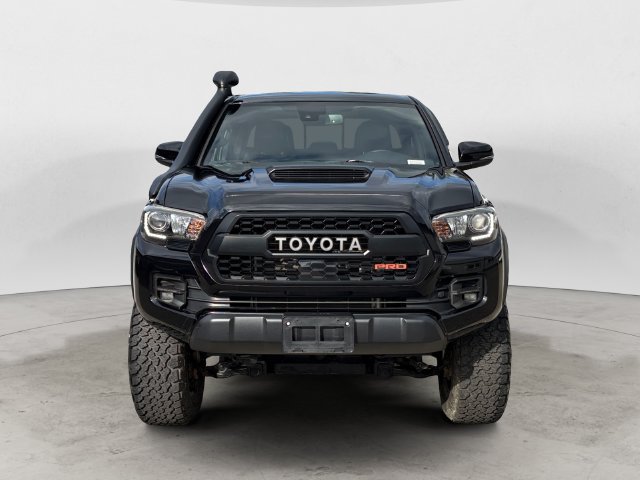 Used 2019 Toyota Tacoma TRD Pro AWD/4WD image 2