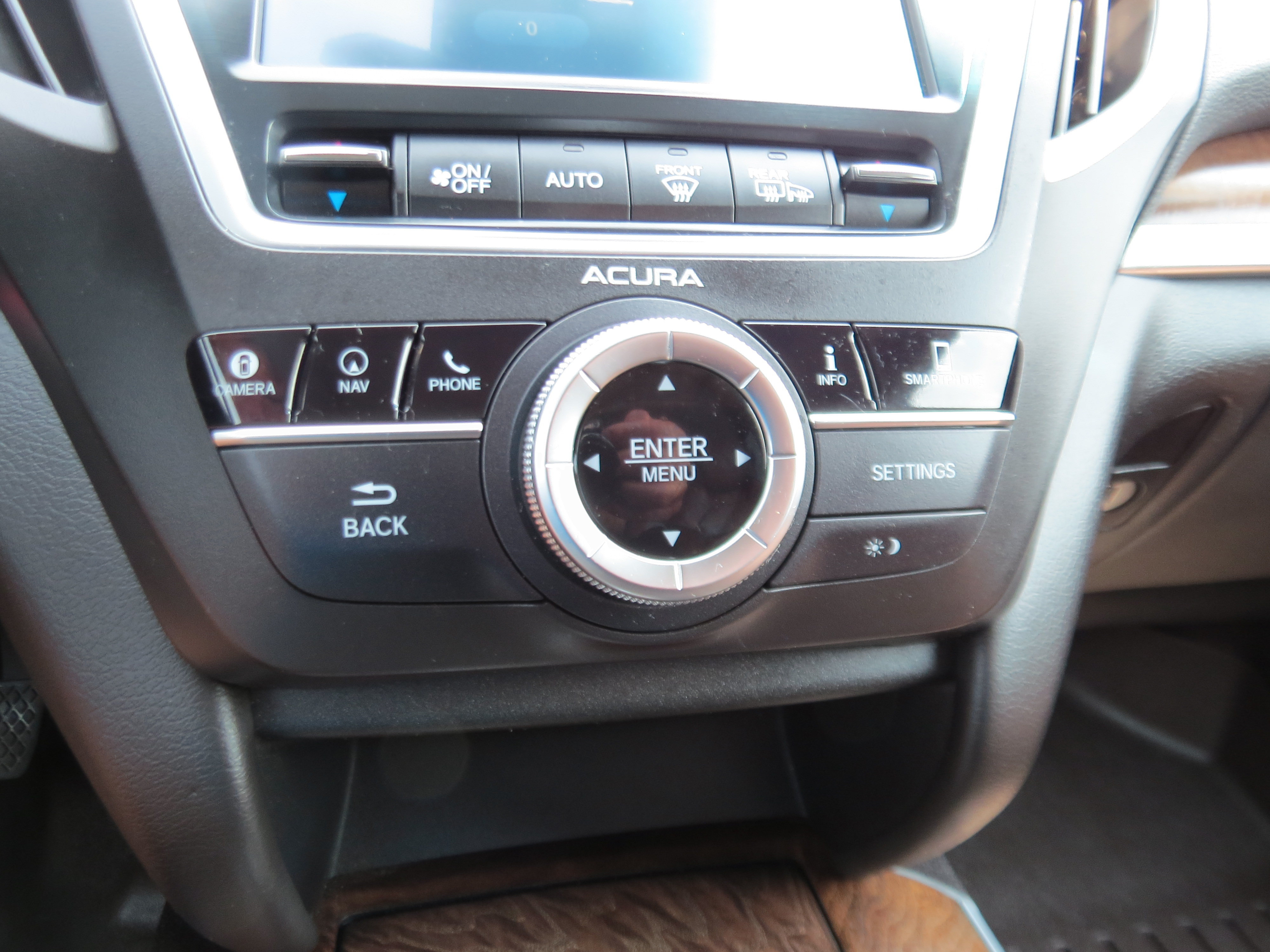 Used 2019 Acura MDX w/ Advance Package AWD/4WD image 24