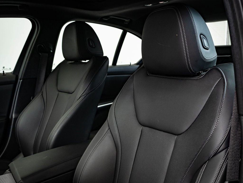 Certified 2025 BMW 330i xDrive Sedan image 23