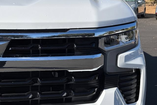 Used 2025 Chevrolet Silverado 1500 LT AWD/4WD image 53
