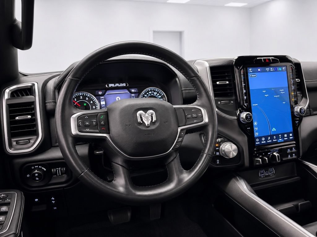 Used 2023 RAM 1500 Laramie AWD/4WD image 26