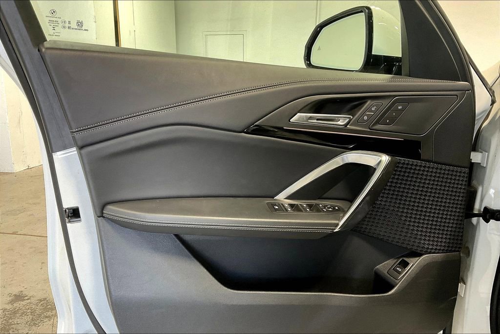 Used 2024 BMW X1 xDrive28i w/ M Sport Package image 20