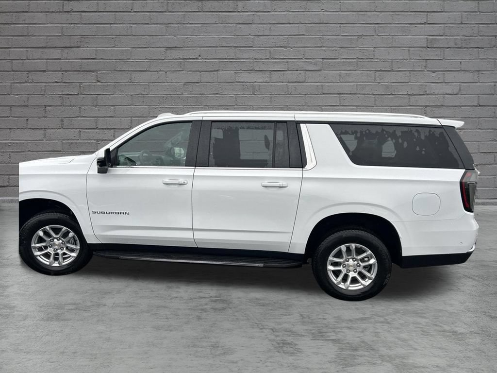 New 2026 Chevrolet Suburban LT w/ Comfort Package AWD/4WD image 5