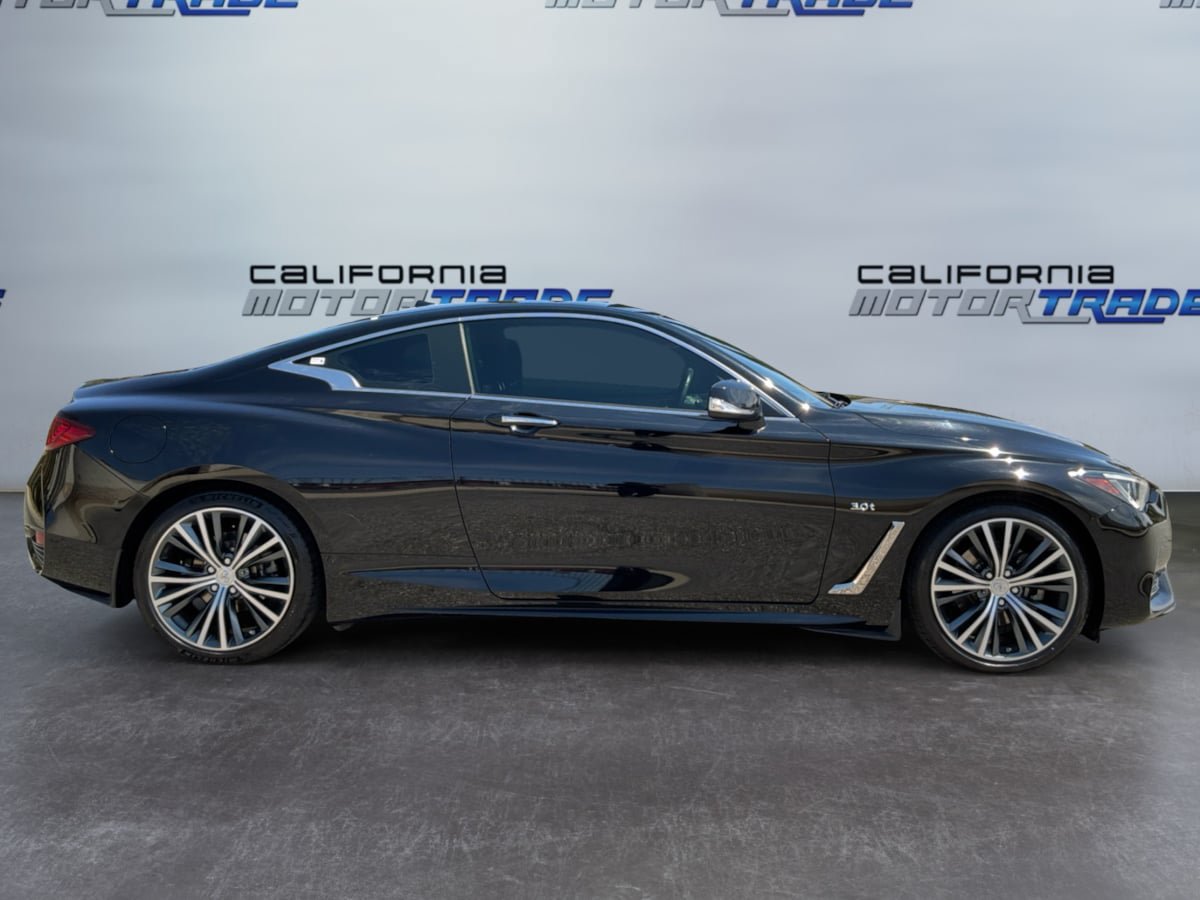 Used 2019 INFINITI Q60 3.0t Luxe RWD image 4