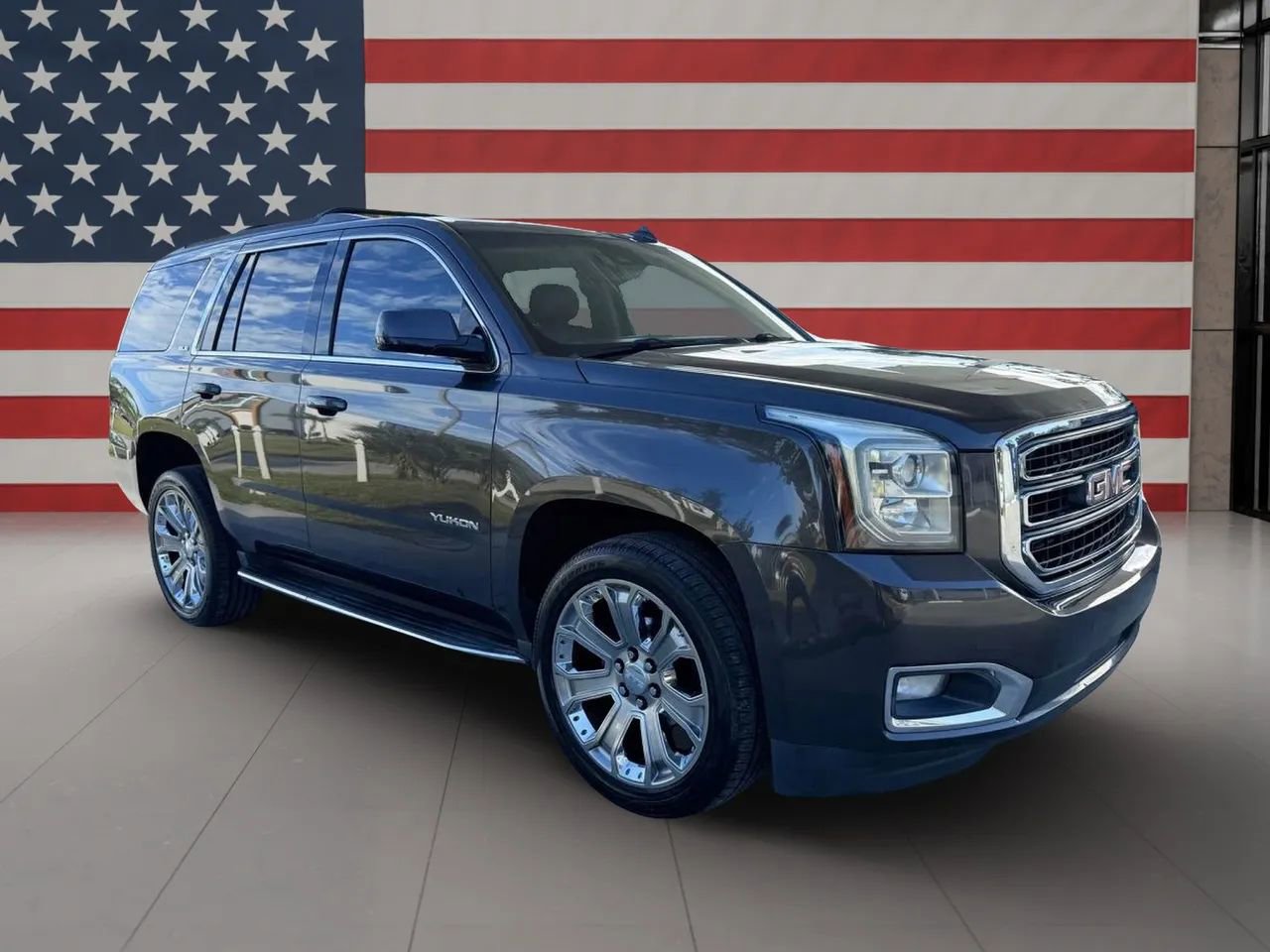Used 2018 GMC Yukon SLE w/ Convenience Package image 3