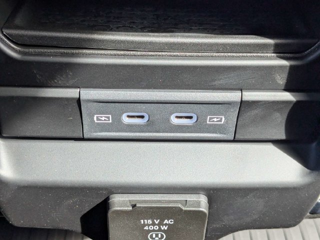 New 2026 RAM 3500 Big Horn AWD/4WD image 15