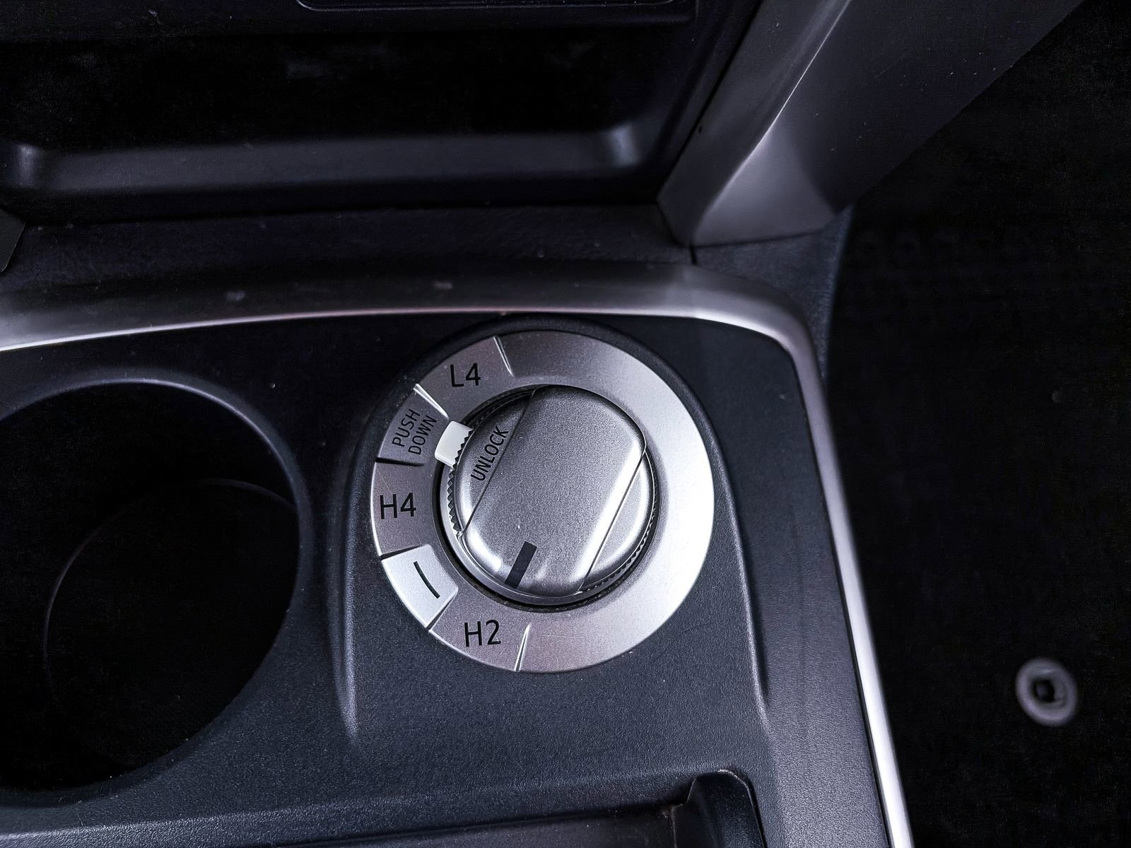 Used 2020 Toyota 4Runner SR5 Premium AWD/4WD image 26