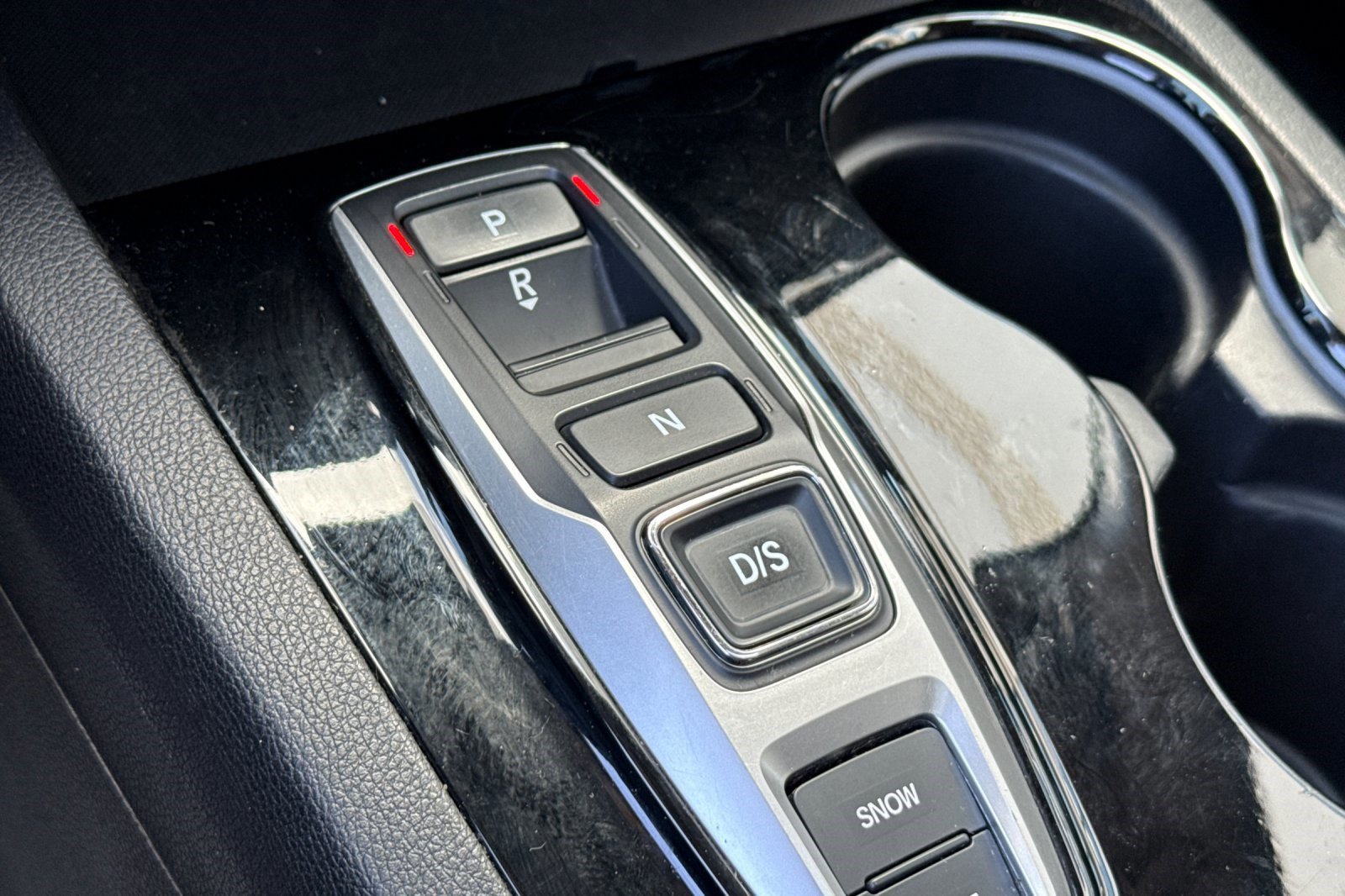 Certified 2020 Honda Pilot Touring image 16