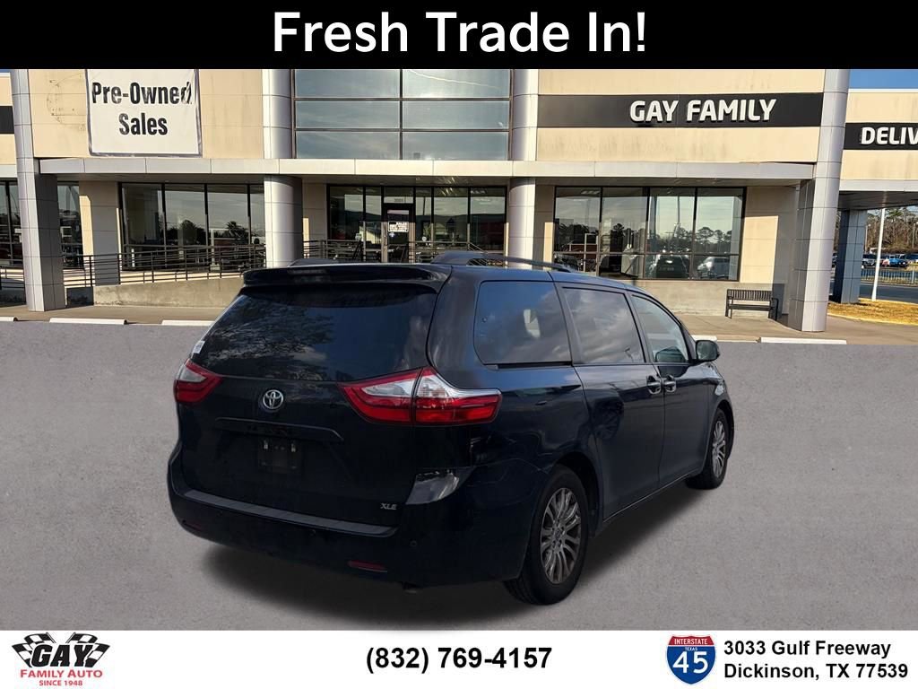 Used 2015 Toyota Sienna XLE Premium image 9