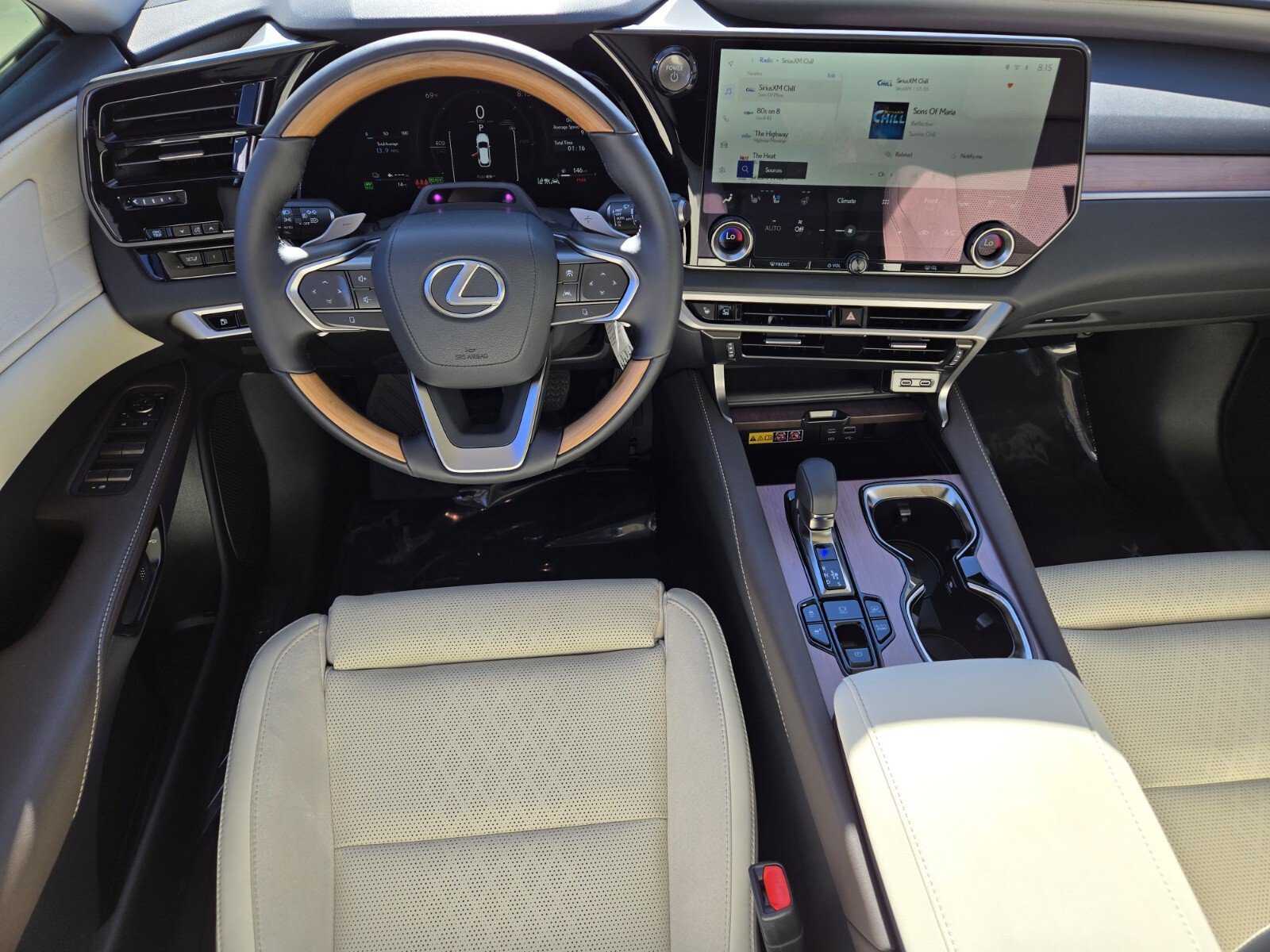 New 2026 Lexus RX 450h AWD image 9