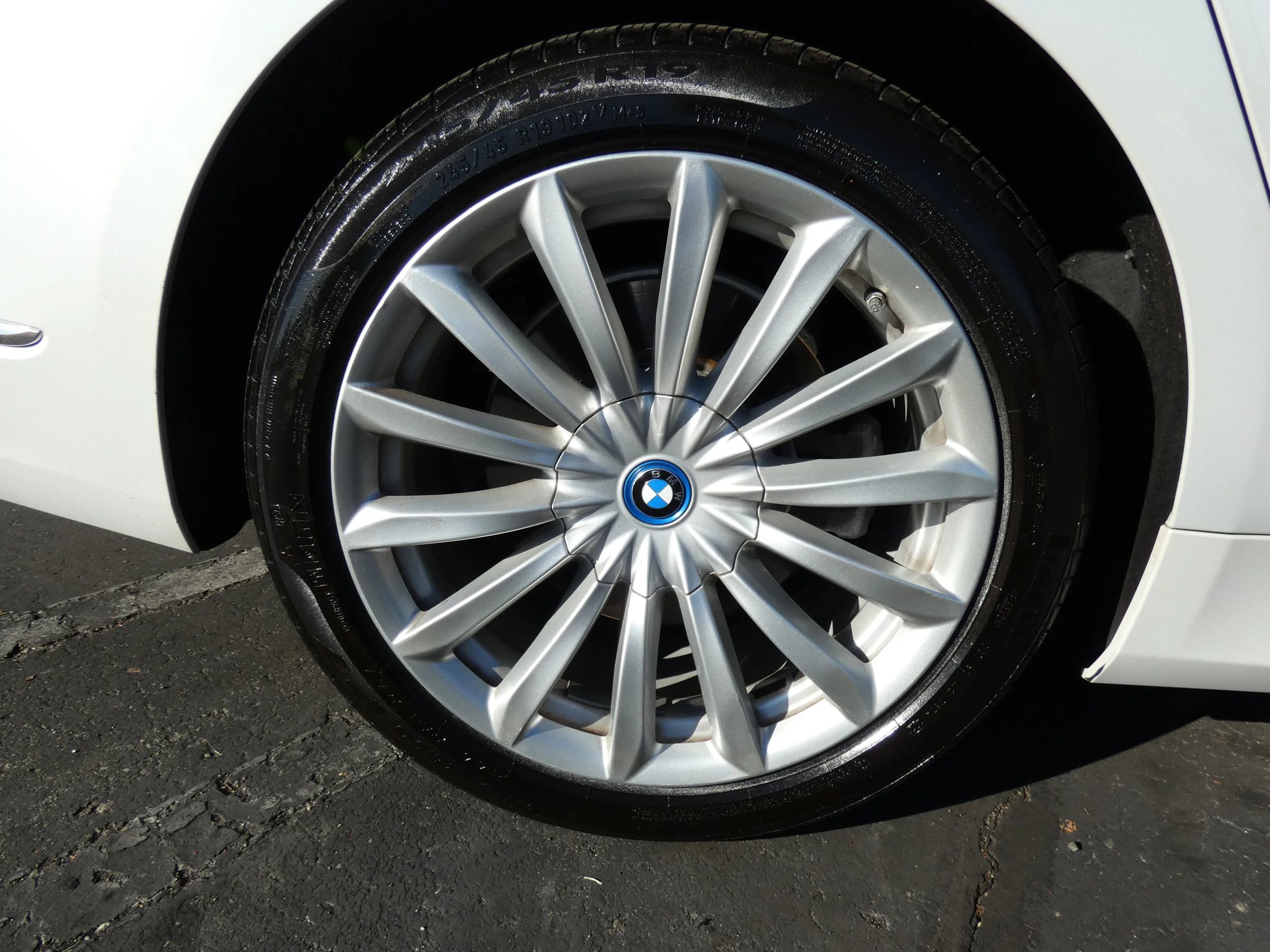 Used 2022 BMW 745e xDrive image 20