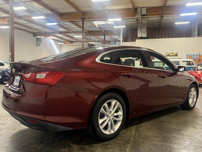 Used 2016 Chevrolet Malibu LT w/ Driver Confidence Package FWD image 7