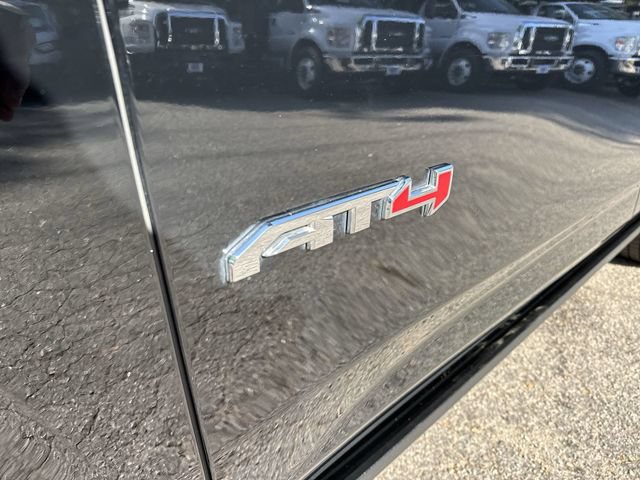 Used 2023 GMC Yukon AT4 w/ AT4 Premium Plus Package AWD/4WD image 14