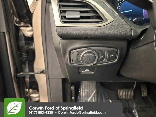 Used 2020 Lincoln MKZ w/ Convenience Package image 23