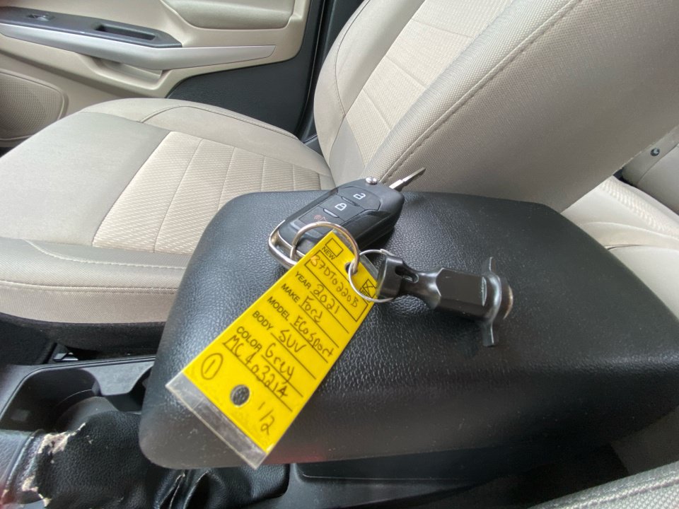 Used 2021 Ford EcoSport S FWD image 38