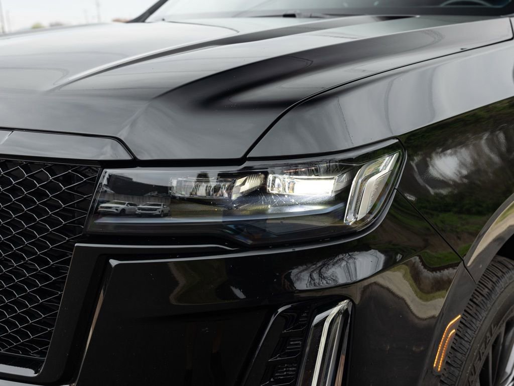 Used 2023 Cadillac Escalade ESV V image 13