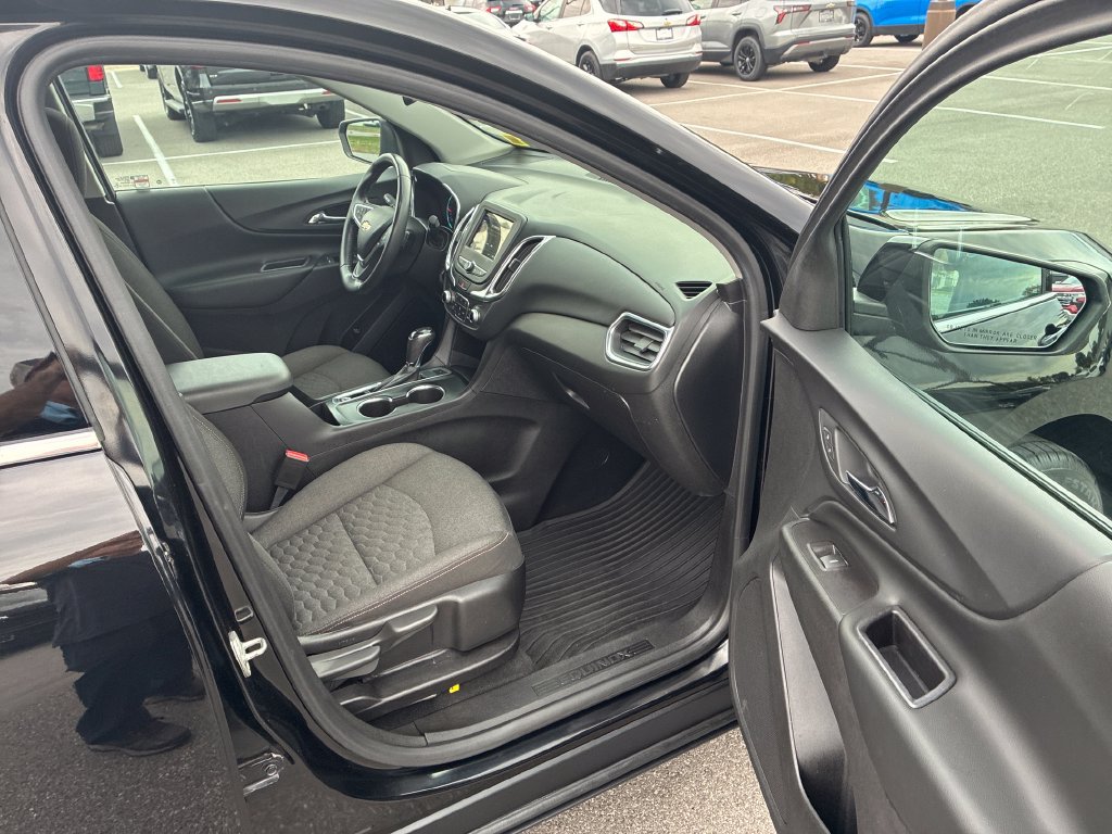 Used 2019 Chevrolet Equinox LT AWD/4WD image 25