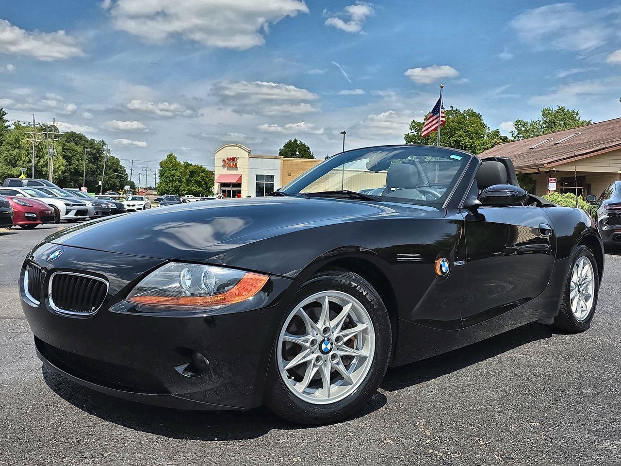 Used 2003 BMW Z4 2.5i RWD image 1