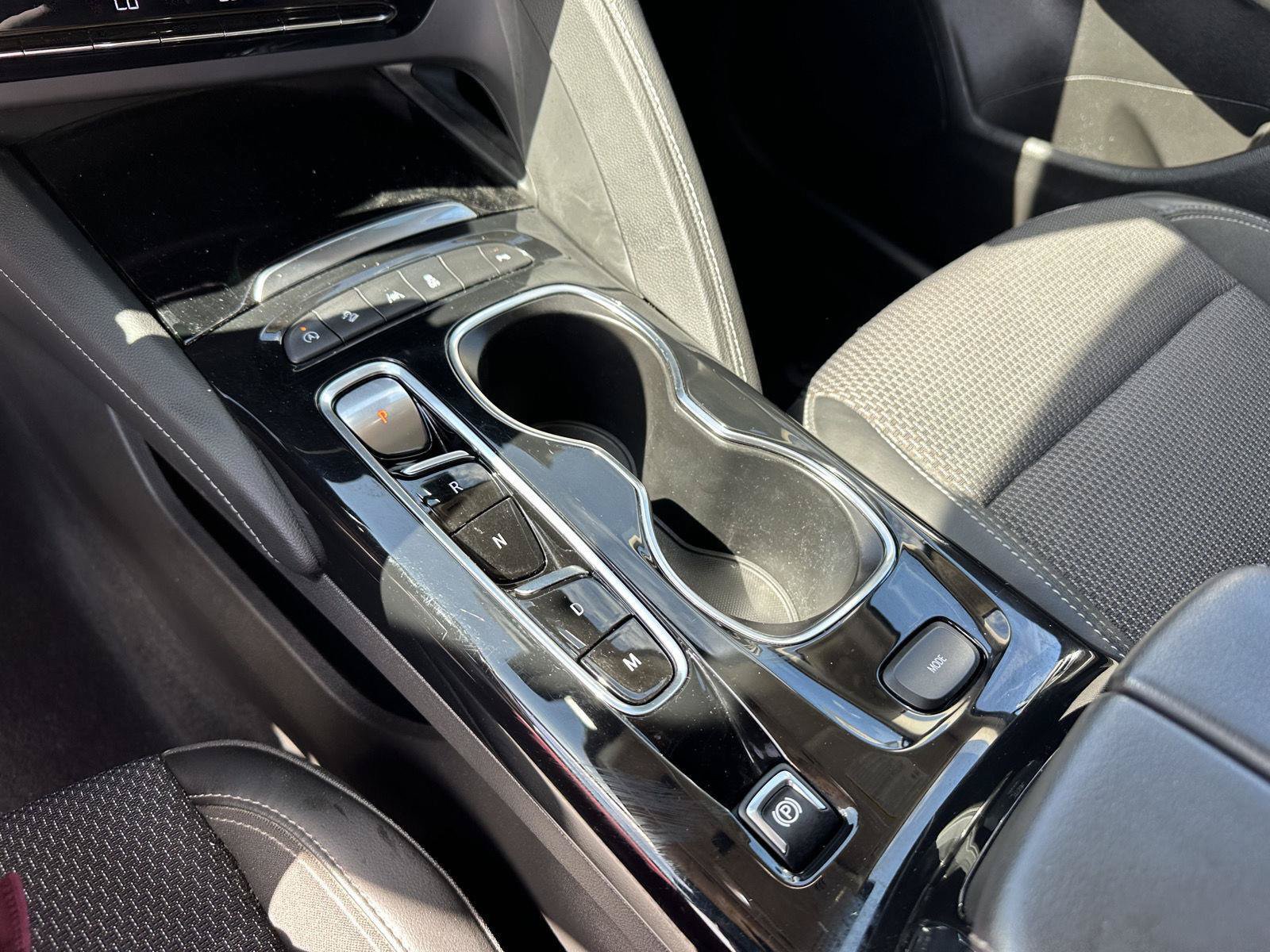 Used 2023 Buick Envision Preferred AWD/4WD image 31