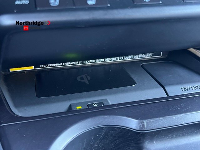 Used 2022 Lexus UX 200 w/ Premium Package FWD image 33