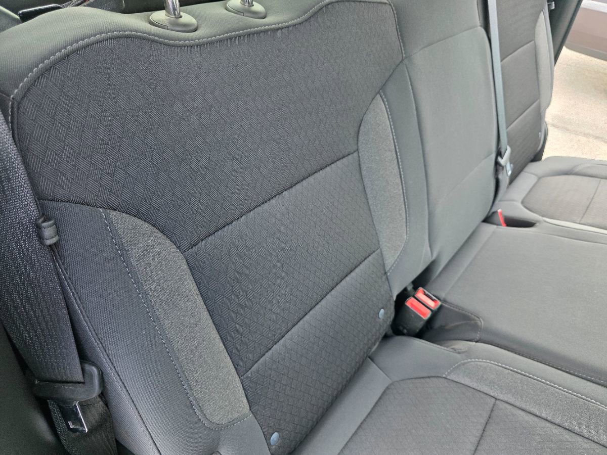 Used 2021 Chevrolet Silverado 1500 LT image 40
