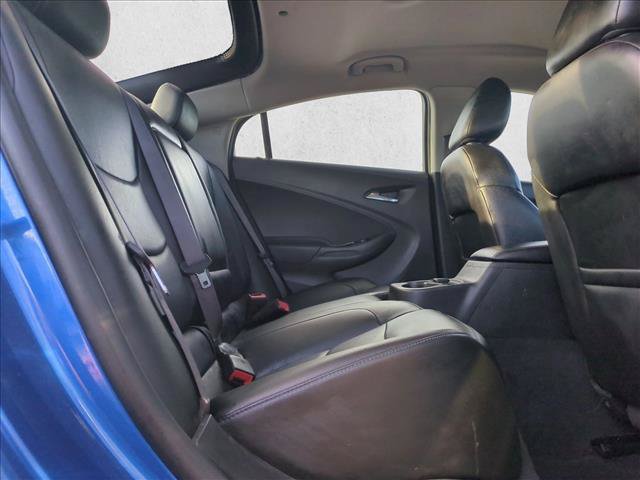Used 2017 Chevrolet Volt Premier w/ Driver Confidence II Package FWD image 20
